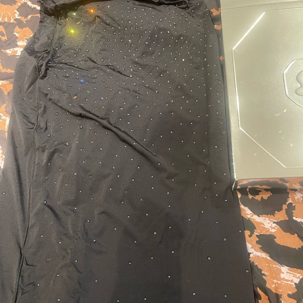 RARE! SKIMS x swavorvski skirt - Picture 2 of 5